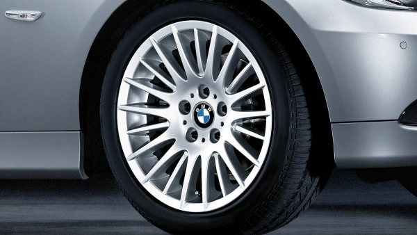 BMW Alufelge Radialspeiche 160 silber 8J ET34 3er E90/E91/E92/E93