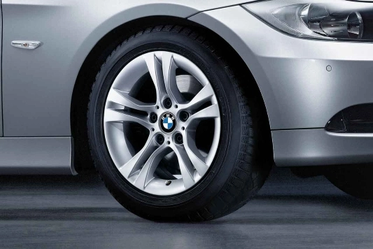 BMW Alufelge Doppelspeiche 268 silber 7J ET31 3er E90/E91 Vordera