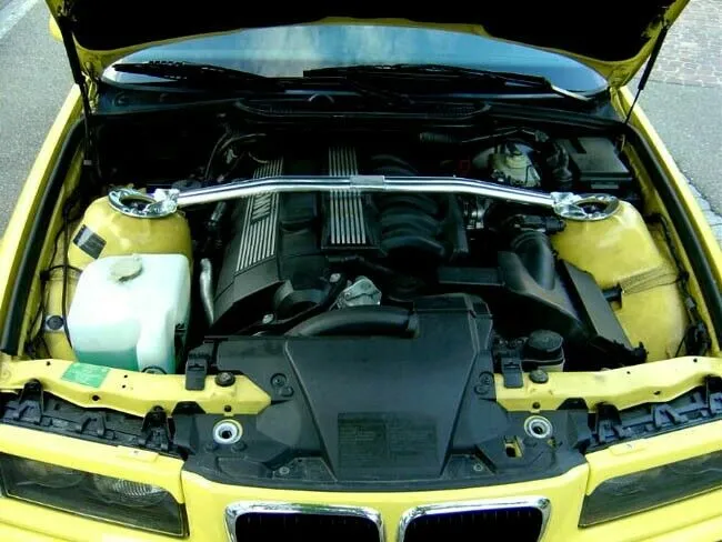 Für BMW E90/E91/E92/E93 Benziner Aluminium Domstrebe Verstellbar Poliert Vorn