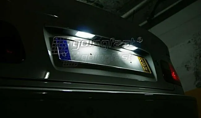 Für BMW E90 E91 E92 LED Kennzeichen Beleuchtung Nummernschildbeleuchtung