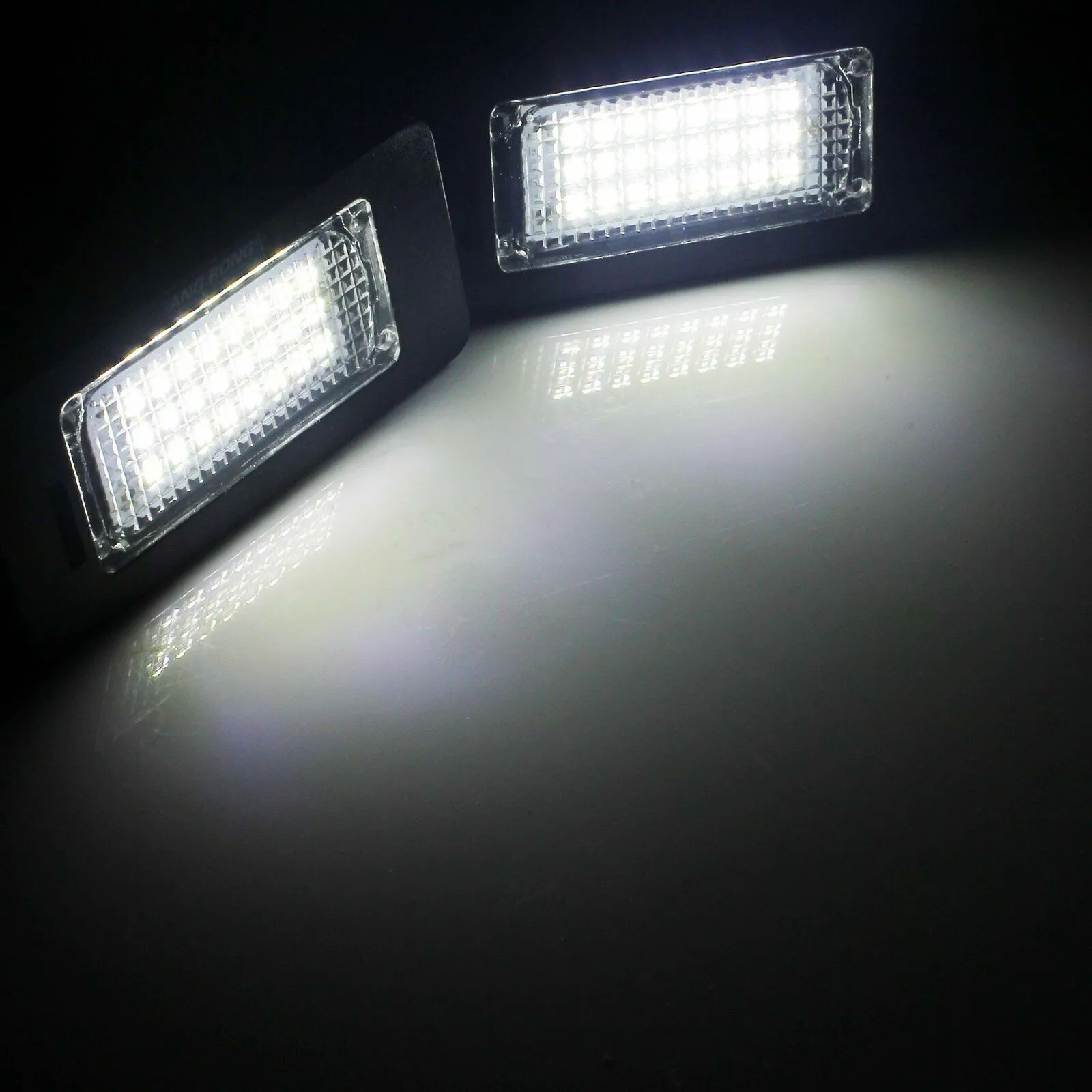 2x Kennzeichenbeleuchtung Lampen für BMW E39 E60 E61 E70 E71 E82 E88 E90 E91 E92