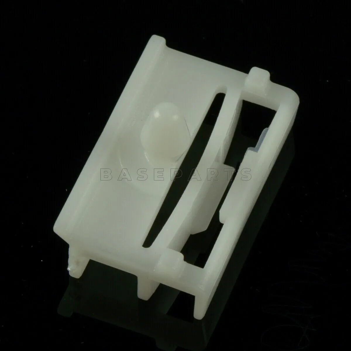 5x Klammern   5x Tüllen Druckknöpfe für BMW E90 E91 Seitenschweller