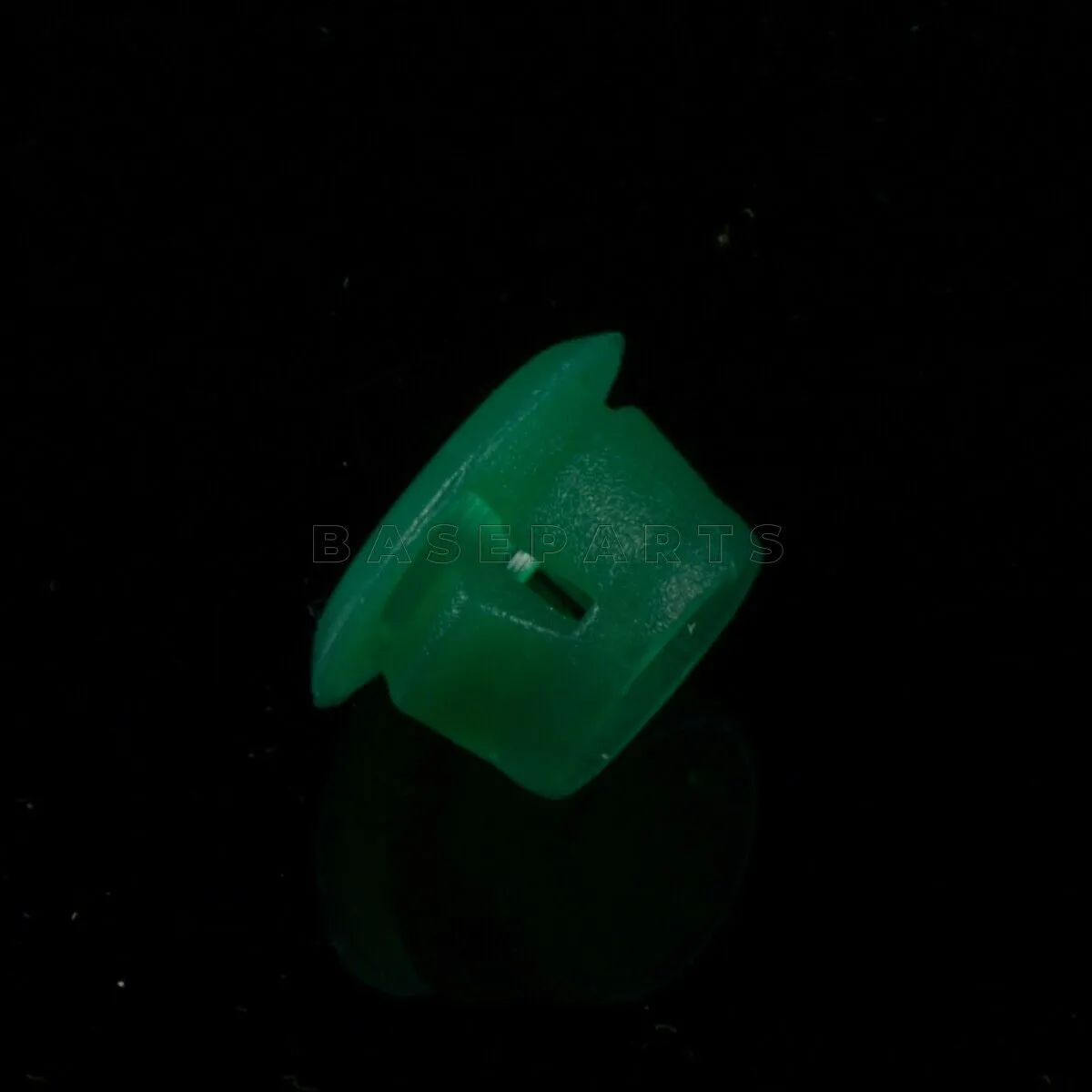 5x Klammern   5x Tüllen Druckknöpfe für BMW E90 E91 Seitenschweller