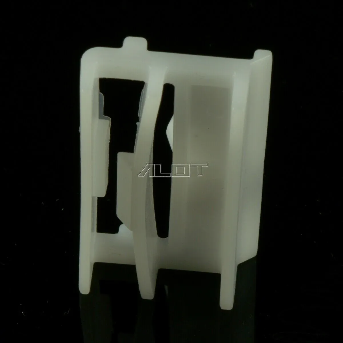 5x Klammern   5x Tüllen Druckknöpfe für BMW E90 E91 Seitenschweller